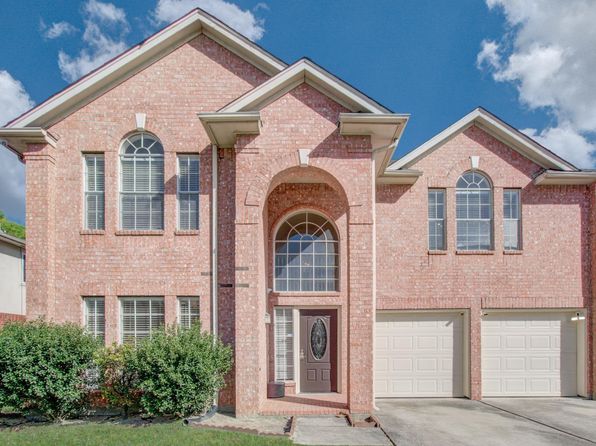 5330 Imperial Grove Dr, Houston, TX 77066