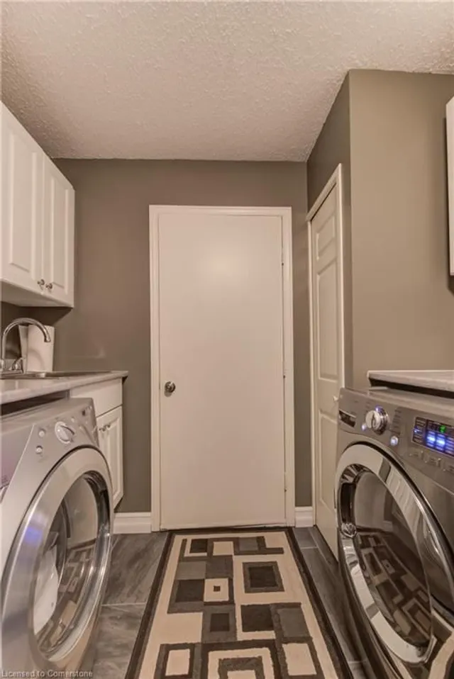 Additional image 22 of 9 Toynbee Cres