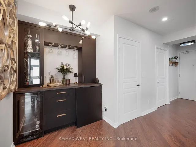 Additional image 21 of 2230 Lake Shore Blvd Unit 1808