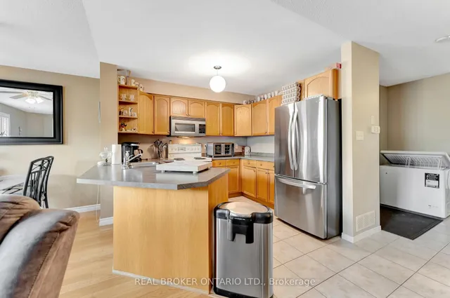 Additional image 6 of 88 Foxborough Dr