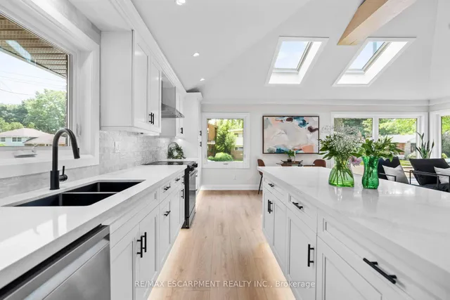 Additional image 10 of 15 Hardale Cres