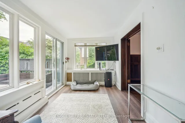 Additional image 12 of 294 Douglas Dr