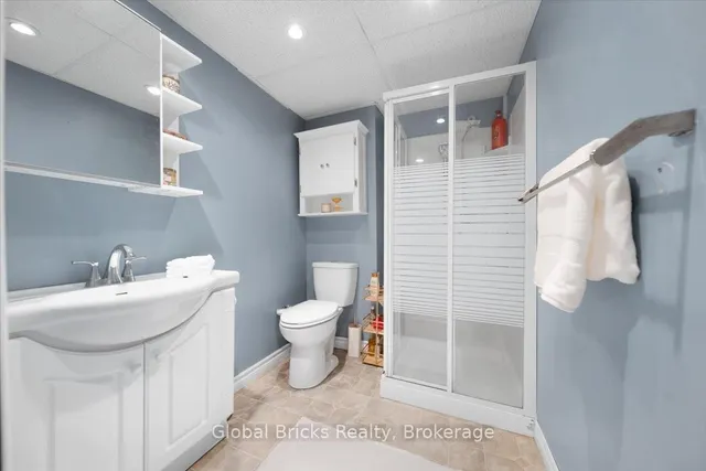 Additional image 29 of 76 Baybrook Rd