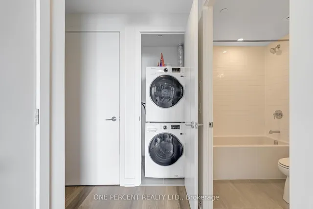 Additional image 26 of 357 King St Unit 2108