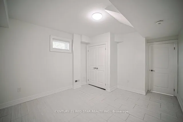 Additional image 36 of 164 Elmhurst Dr