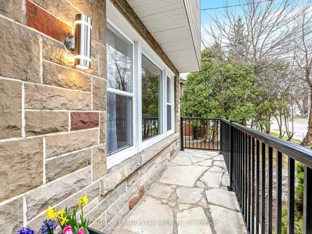 Additional image 5 of 366 Aberdeen Ave