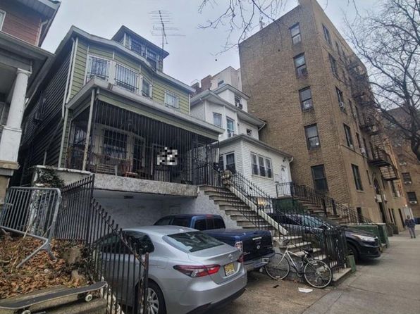 123 Father Zeiser Pl, Bronx, NY 10468