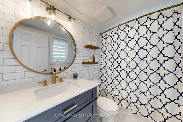 Additional image 25 of 15 Forbes Ave Unit 2