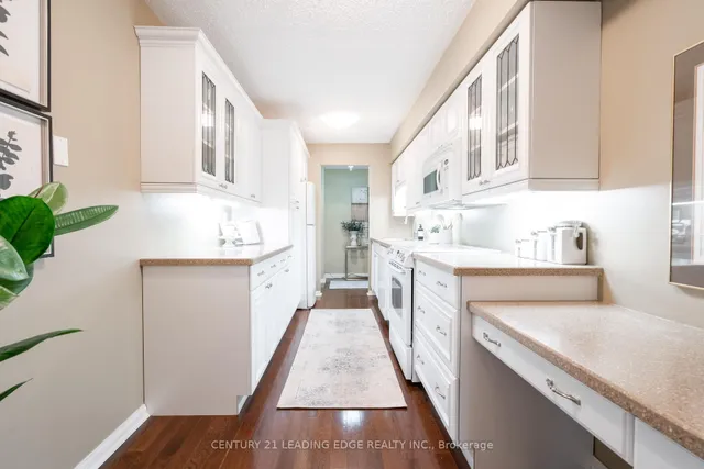 Additional image 9 of 40 Chichester Pl Unit 606