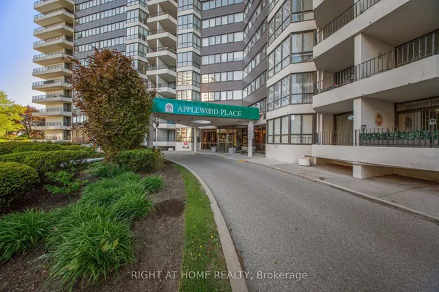 Additional image 3 of 1333 Bloor St Unit 103