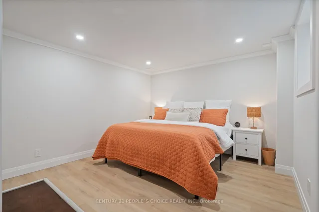 Additional image 43 of 7 Carl Cres