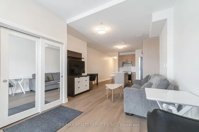 Additional image 5 of 30 DEAN PARK Rd Unit #7