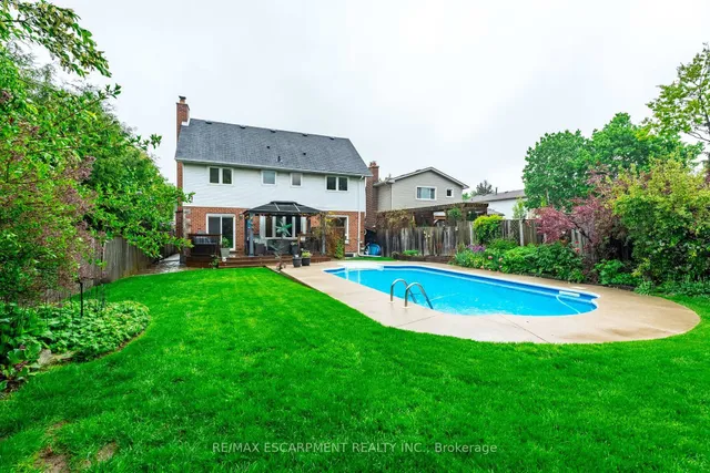 Additional image 50 of 24 Vance Cres