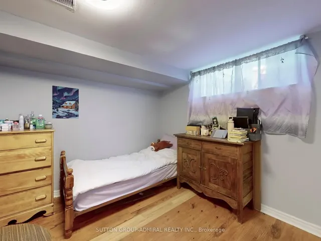 Additional image 32 of 31 Charrington Cres