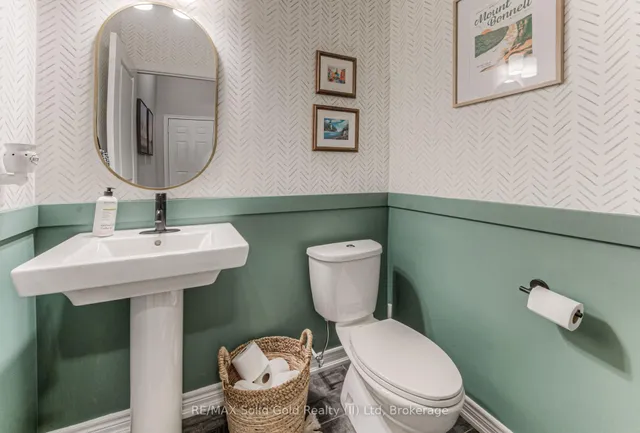 Additional image 14 of 145 Haldimand St