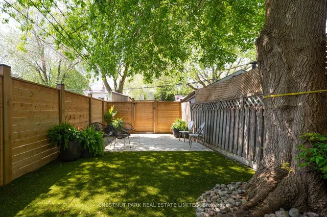 Additional image 43 of 26 Pape Ave