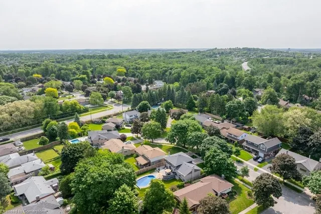 Additional image 43 of 22 Viewmont Close