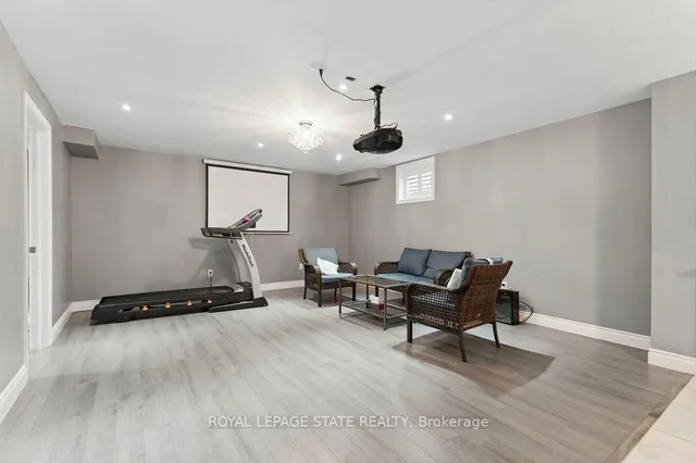 Additional image 31 of 88 Chartwell Circ