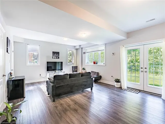 Additional image 39 of 28 Elbern Markell Run