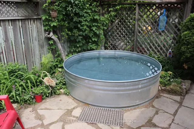 Additional image 27 of 18 Gulliver Cres