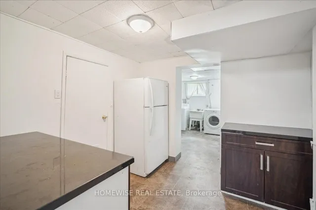 Additional image 29 of 2182 Courtland Dr