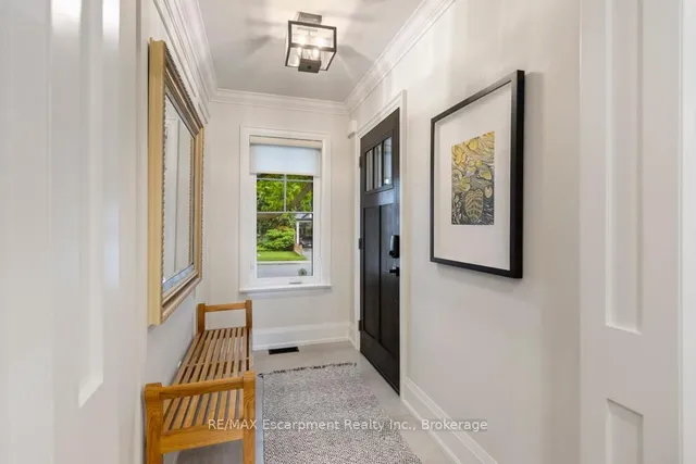 Additional image 46 of 2109 Wellington Ave