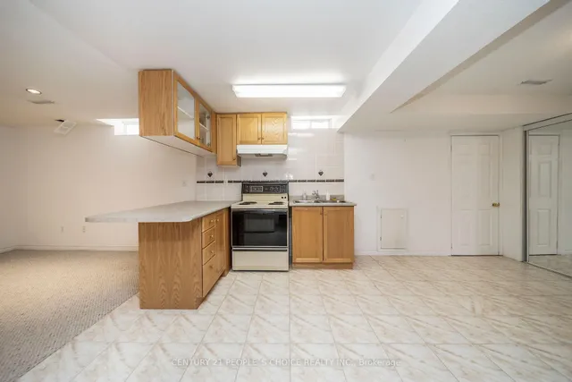 Additional image 26 of 586 Matisse Pl