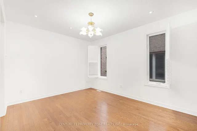 Additional image 11 of 9 Lisson Cres