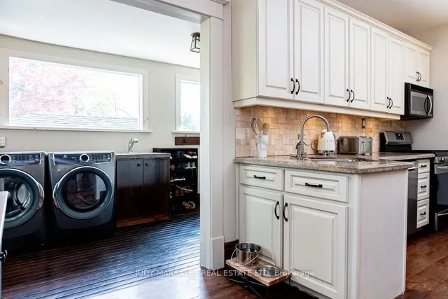 Additional image 31 of 12 Park St