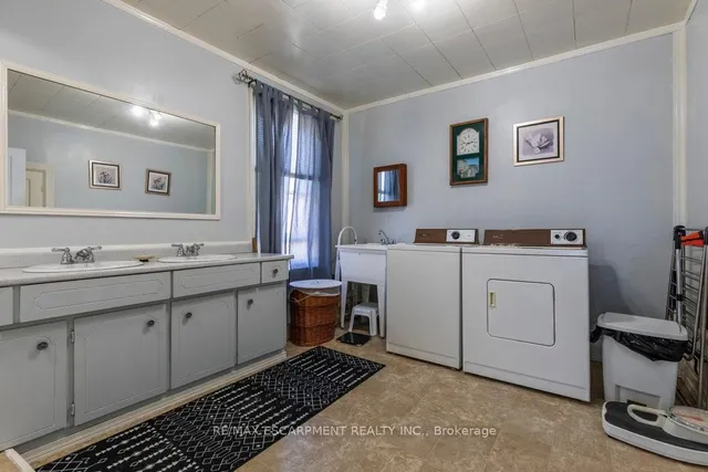 Additional image 14 of 67 Beechwood Ave