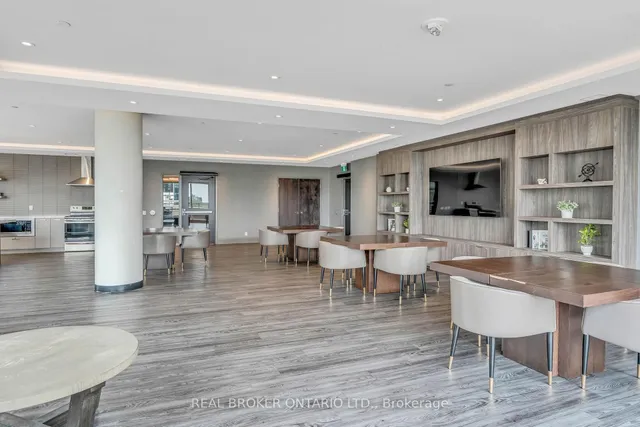 Additional image 32 of 15 Lynch St Unit 1904