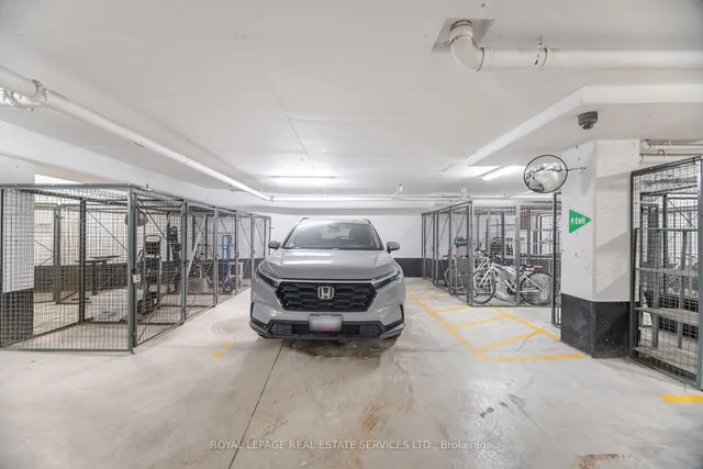 Additional image 39 of 90 Trinity St Unit 201