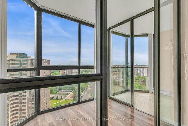 Additional image 12 of 40 Richview Rd Unit 1907