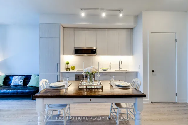 Additional image 10 of 250 Lawrence Ave Unit 724