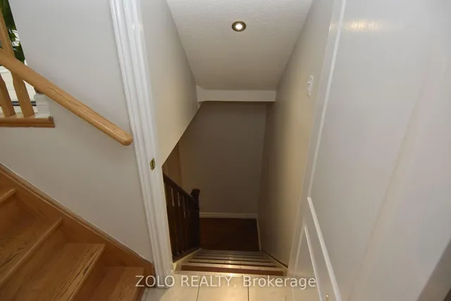 Additional image 26 of 22 Showboat Cres