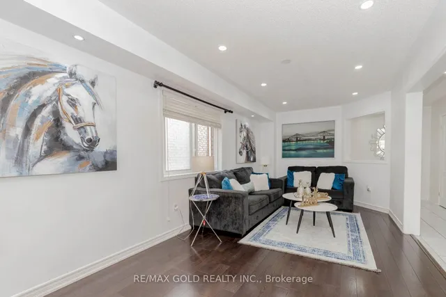 Additional image 10 of 37 Native Landing