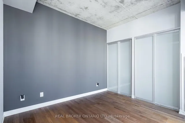 Additional image 15 of 95 Bathurst St Unit 1201