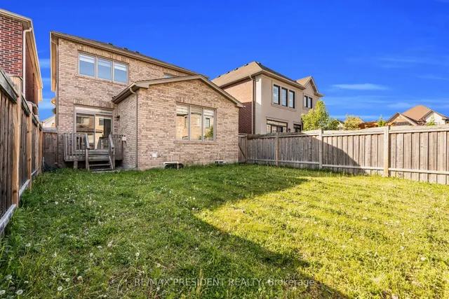 Additional image 28 of 41 Bassett Cres