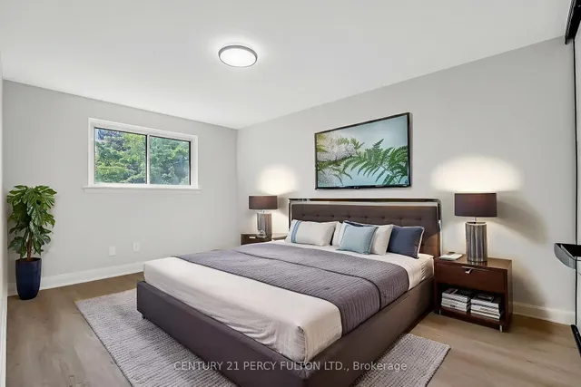 Additional image 16 of 33 Pettibone Sq