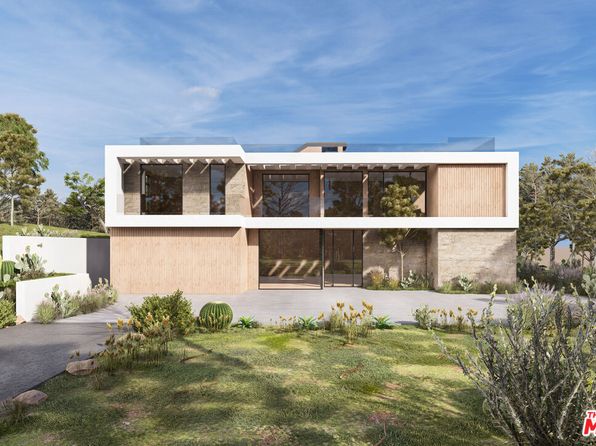 14722 Oracle Pl, Pacific Palisades, CA 90272