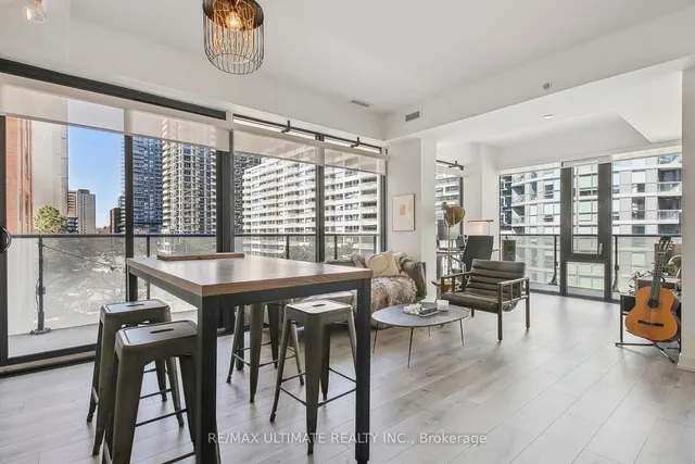 Additional image 28 of 161 Roehampton Ave Unit 601