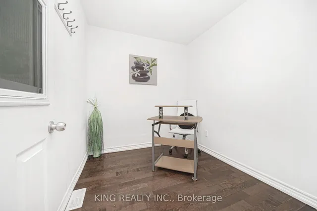 Additional image 39 of 26 Davenport Cres