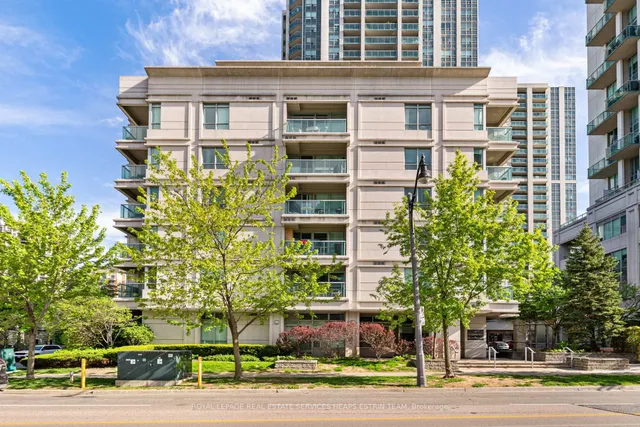 19 Avondale Ave Unit 411