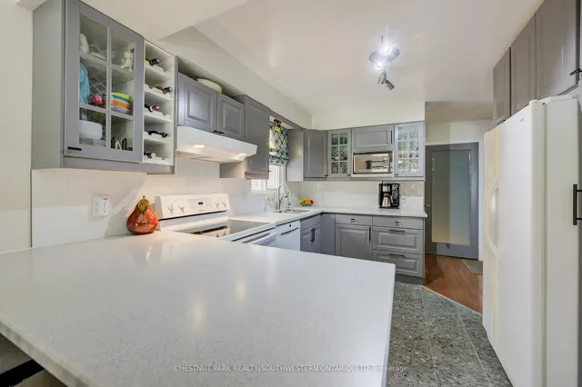 Additional image 14 of 53 Ristau Cres