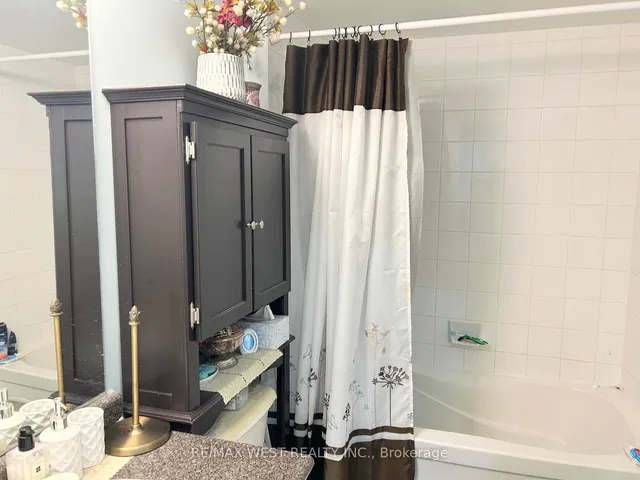 Additional image 9 of 4 Dayspring Circ Unit 208