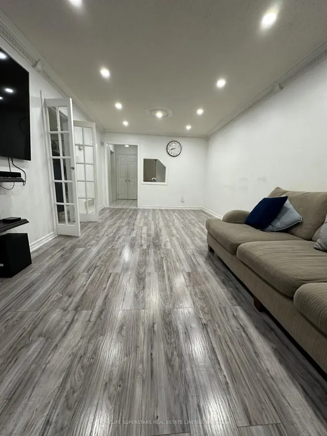 Additional image 7 of 92 Black Oak Dr