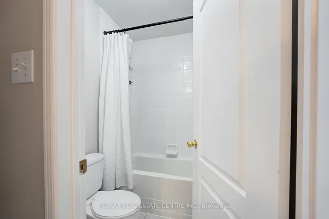 Additional image 29 of 26 Ferncastle Cres