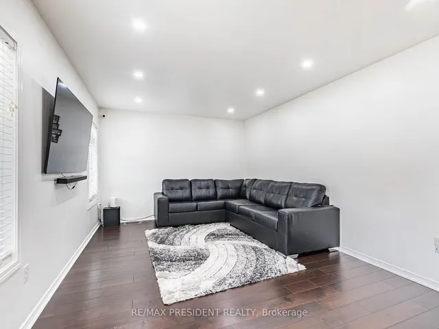 Additional image 14 of 3 Olde Town Rd