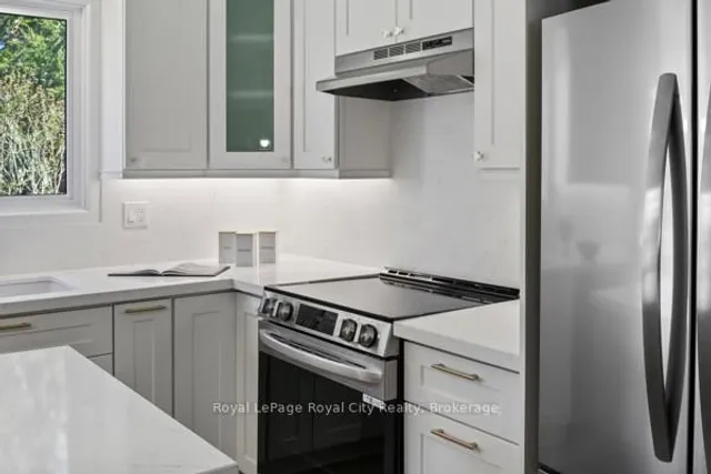 Additional image 7 of 92 Scenic Wood Cres