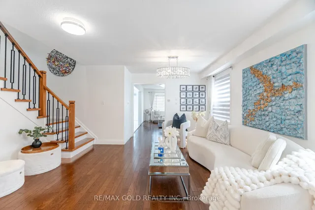 Additional image 2 of 29 Skylar Circ